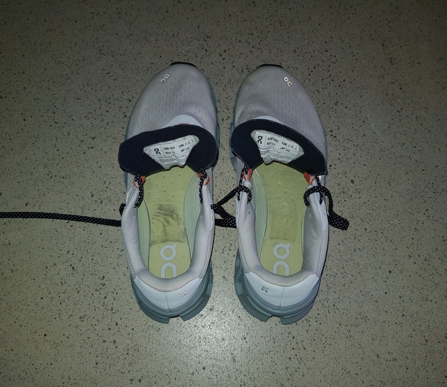 On Scarpe da uomo: On Cloudmonster Helion Grösse 41 – Usato da Basel venduto da Birs868 4
