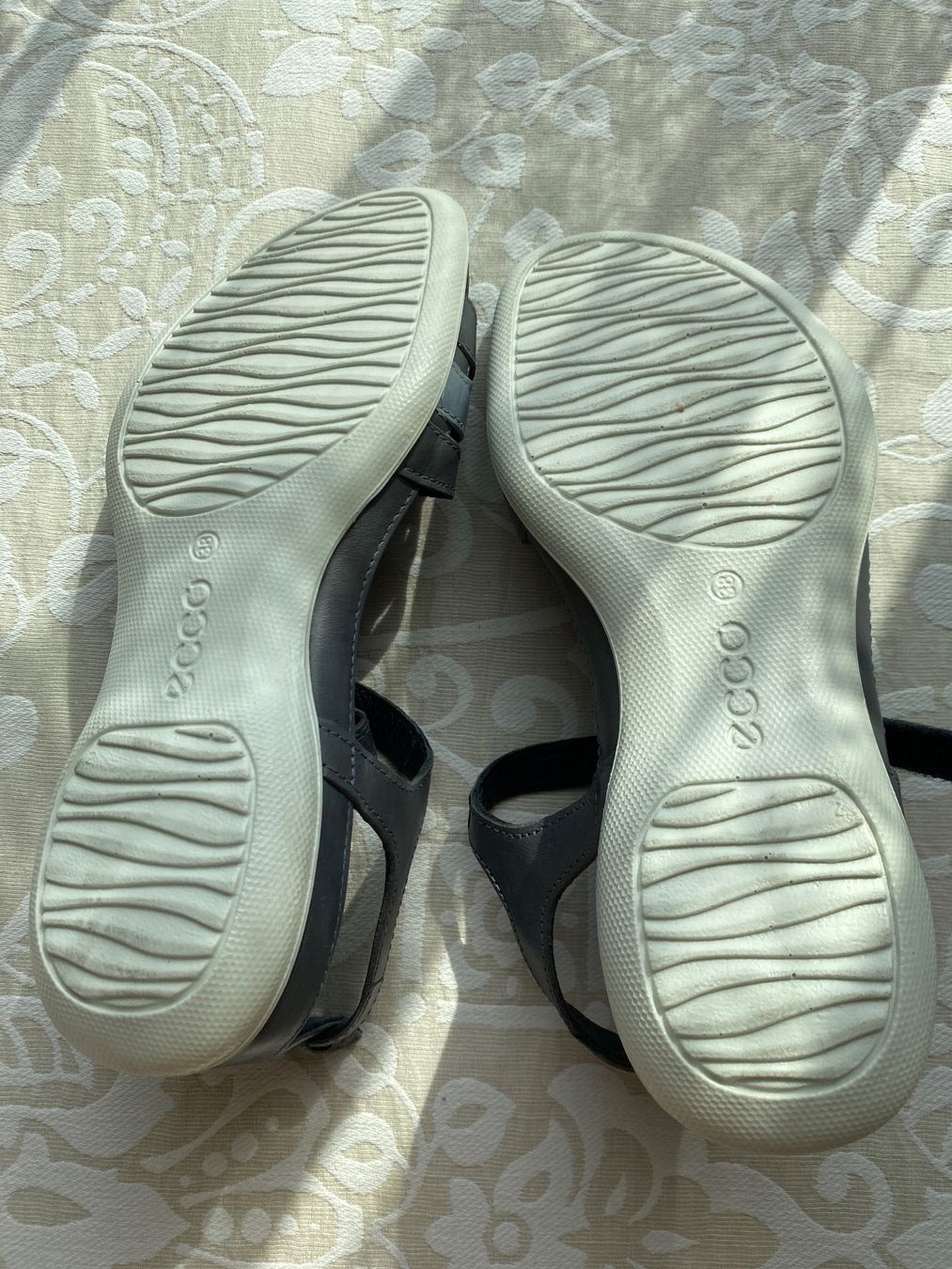 Ecco Damenschuhe: Sandalen ECCO 38 – Gebraucht aus balsthal von davidbalsthal23 2