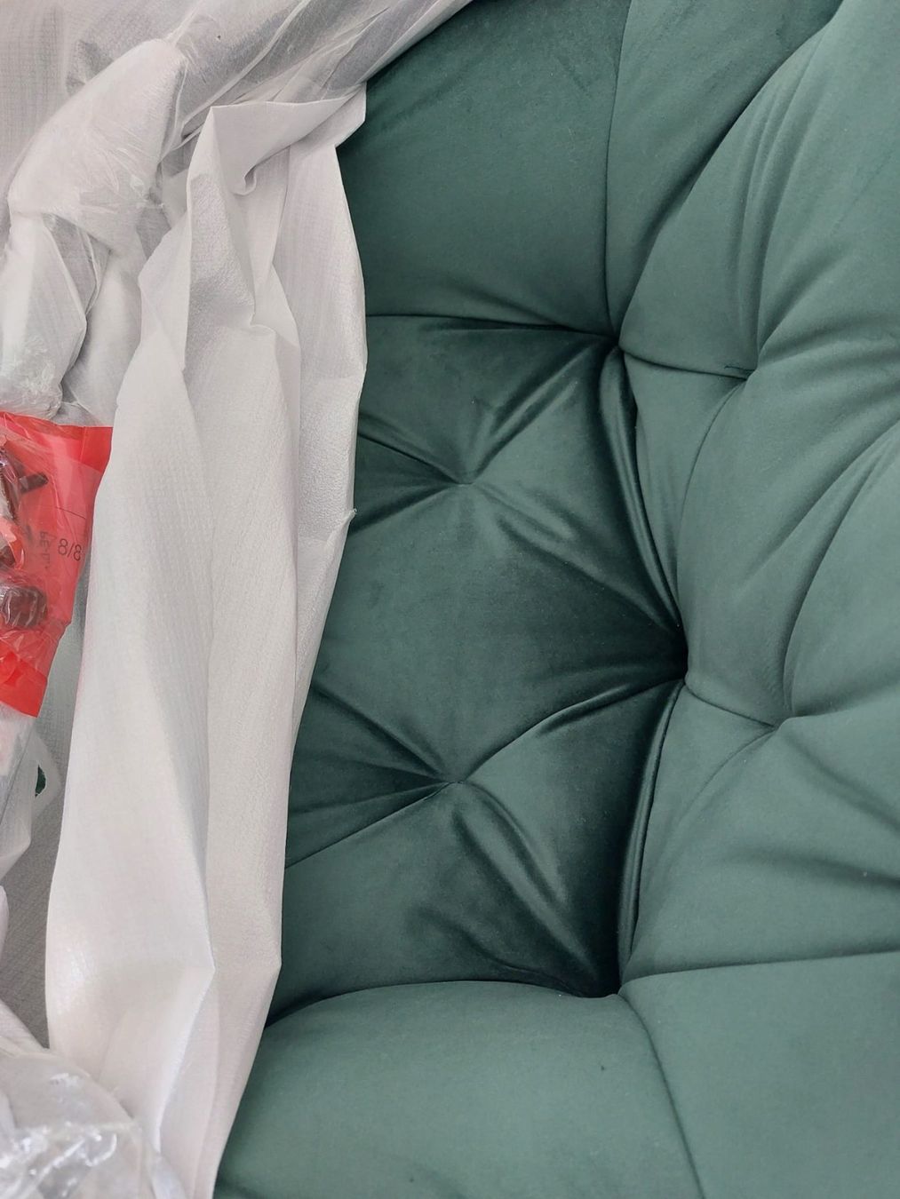 Conforama Stühle: Stuhl BROOKE Conforama Samtgrün – Neu und originalverpackt aus Allschwil von cat_nmt7 2