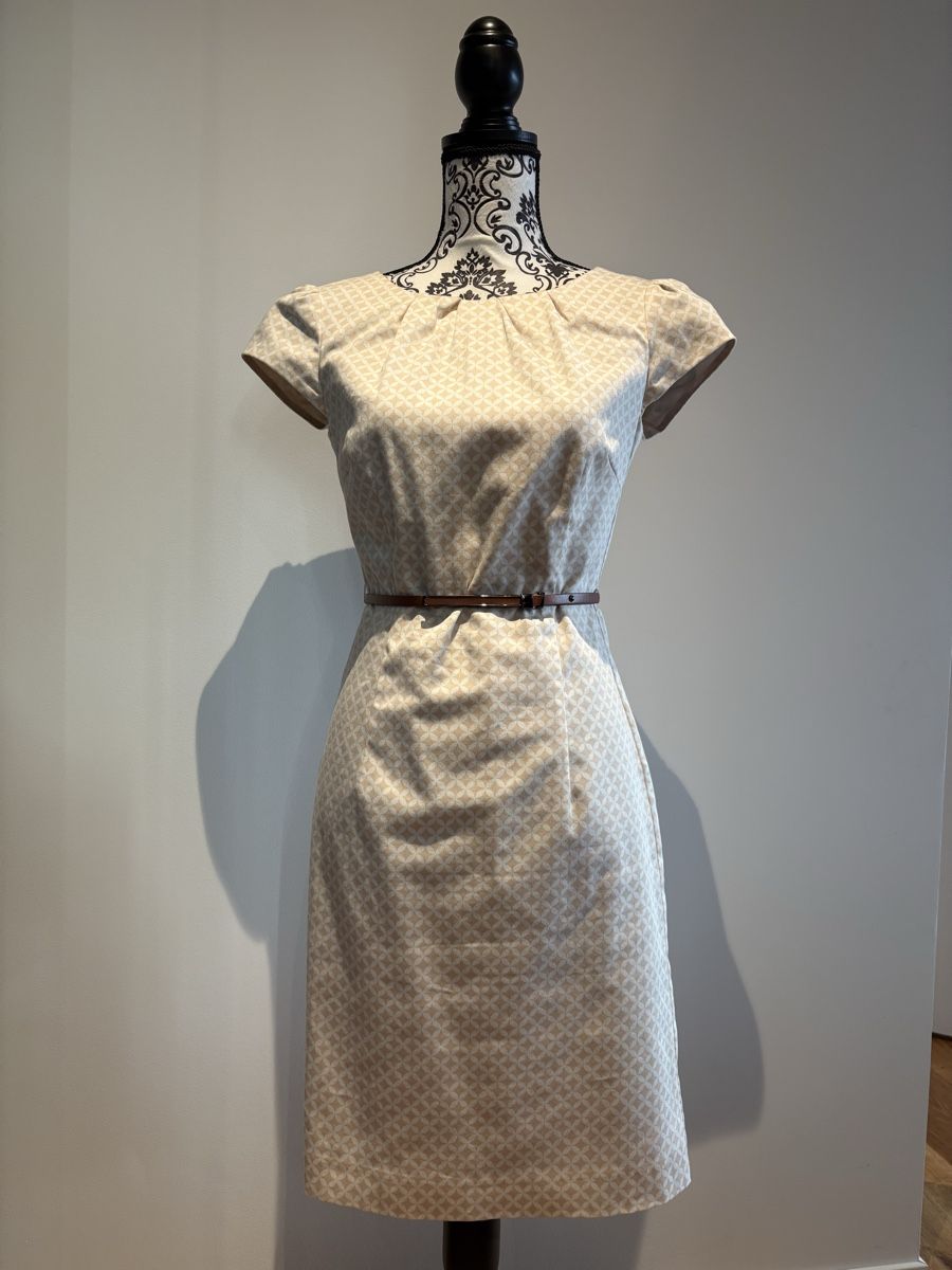 Comma Vestiti: COMMA Kleid Grösse 34 – Nuovo (secondo la descrizione) da Sigriswil venduto da sonne_08