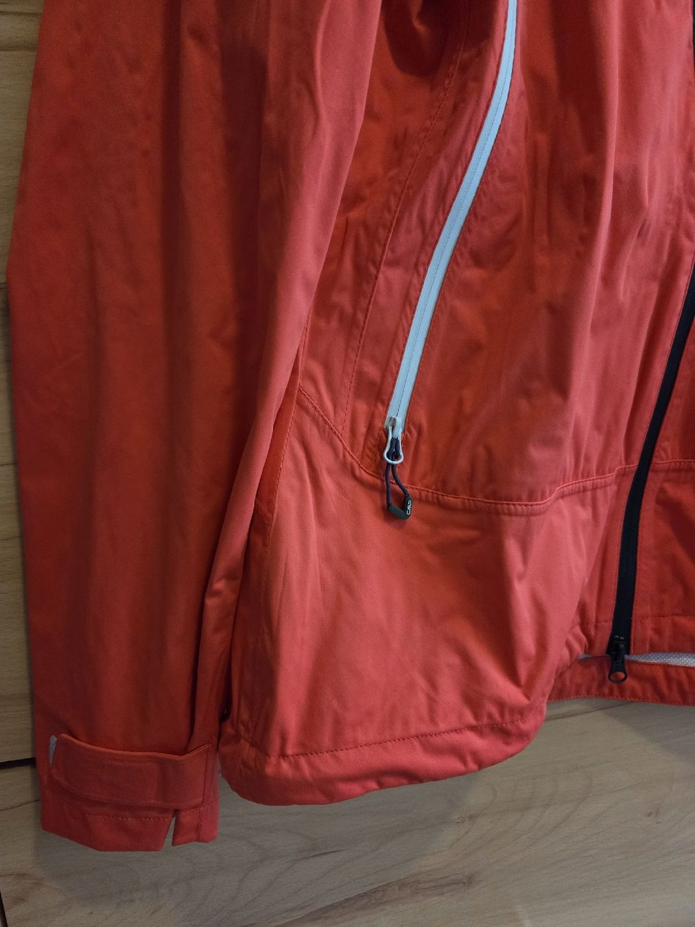 Giacche: Clima Protect Damen Freizeit Jacke mit Kapuze Gr.M Rot – Usato da Winterthur venduto da katzen07 3