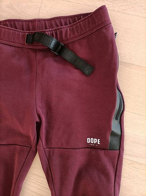 Pantaloni: DOPE Trainerhose Gr. S/M – Usato da Amriswil venduto da MiCastel 3