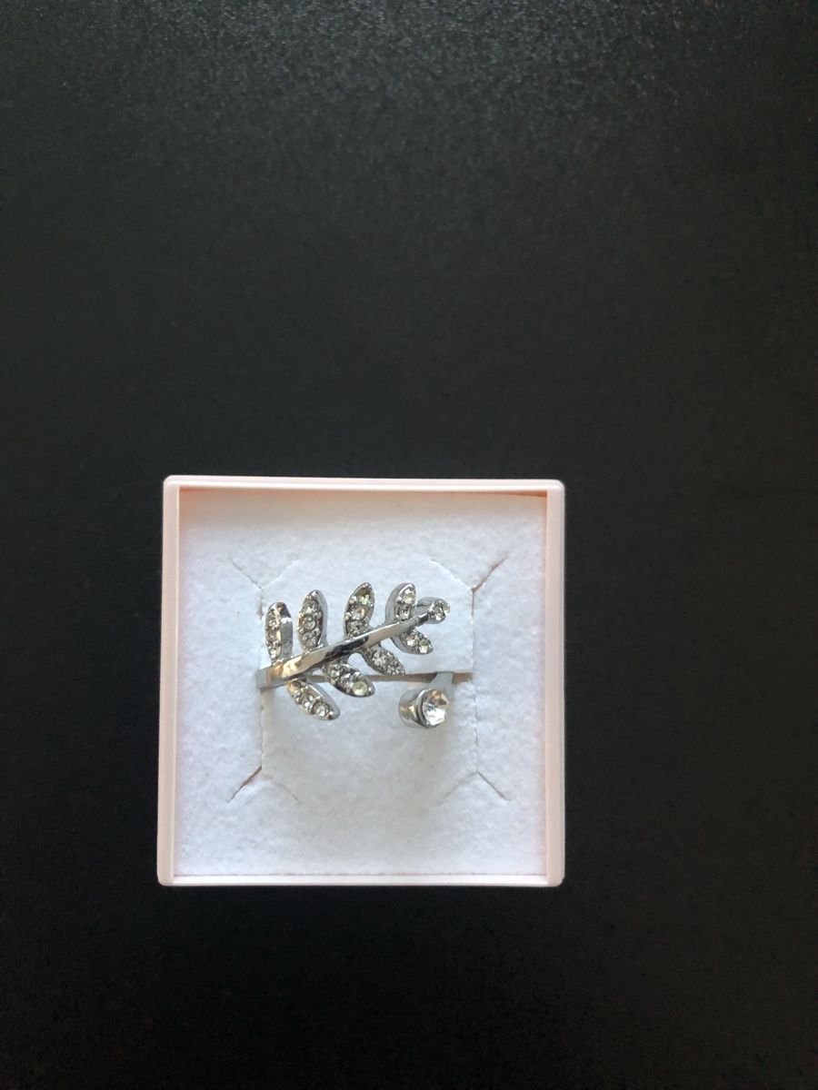 Anelli: Ring – Usato da Zürich venduto da sel_9kd
