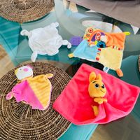 Lot de doudous pour bébés en très bon état, tout doux