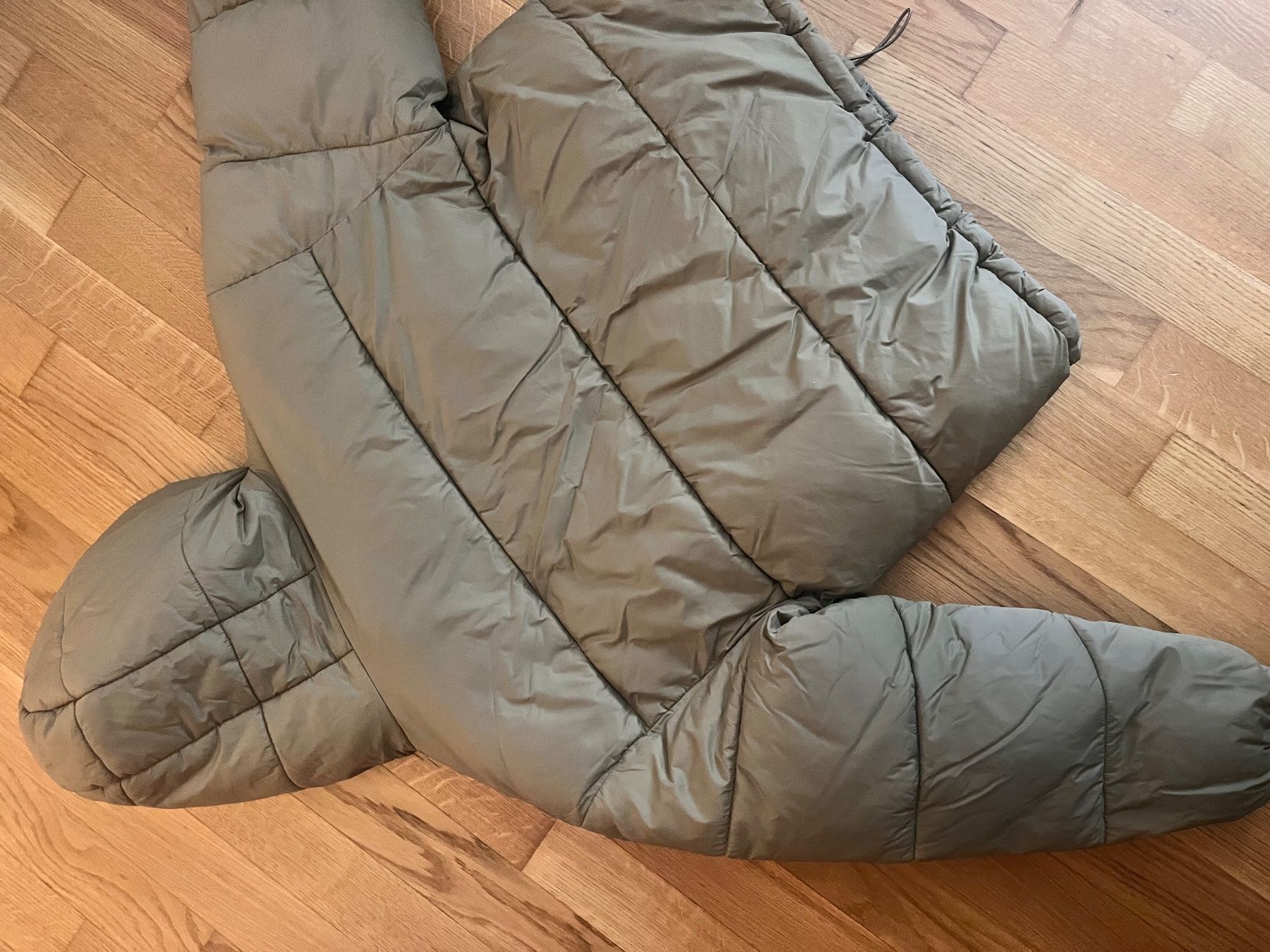 Vestes: Winterjacke – D'occasion à Winterthur par nevaschnee 1