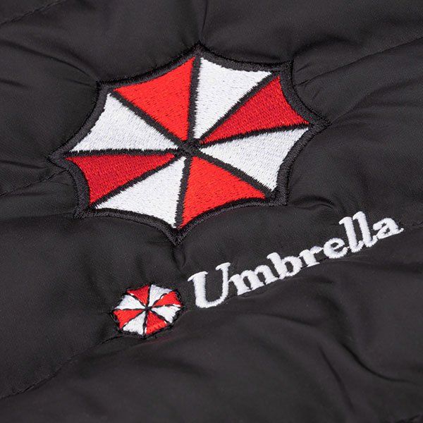 Gilet & Giacche: Resident Evil: Umbrella - Limitierte Weste – Nuovo e nell'imballaggio originale da Zofingen venduto da ActionSpielzeug 4