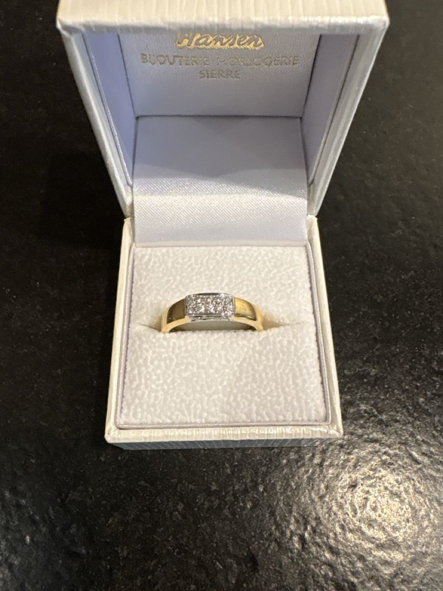 Bagues: Bague or 750 – Neuf avec emballage d'origine à Riddes par nati48