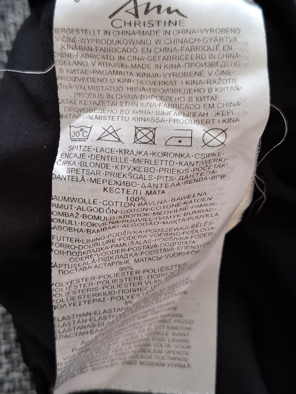 Vestiti: Schwarzes Spitzenkleid Gr. 36! – Usato da Rotkreuz venduto da PrelovedPicks 8