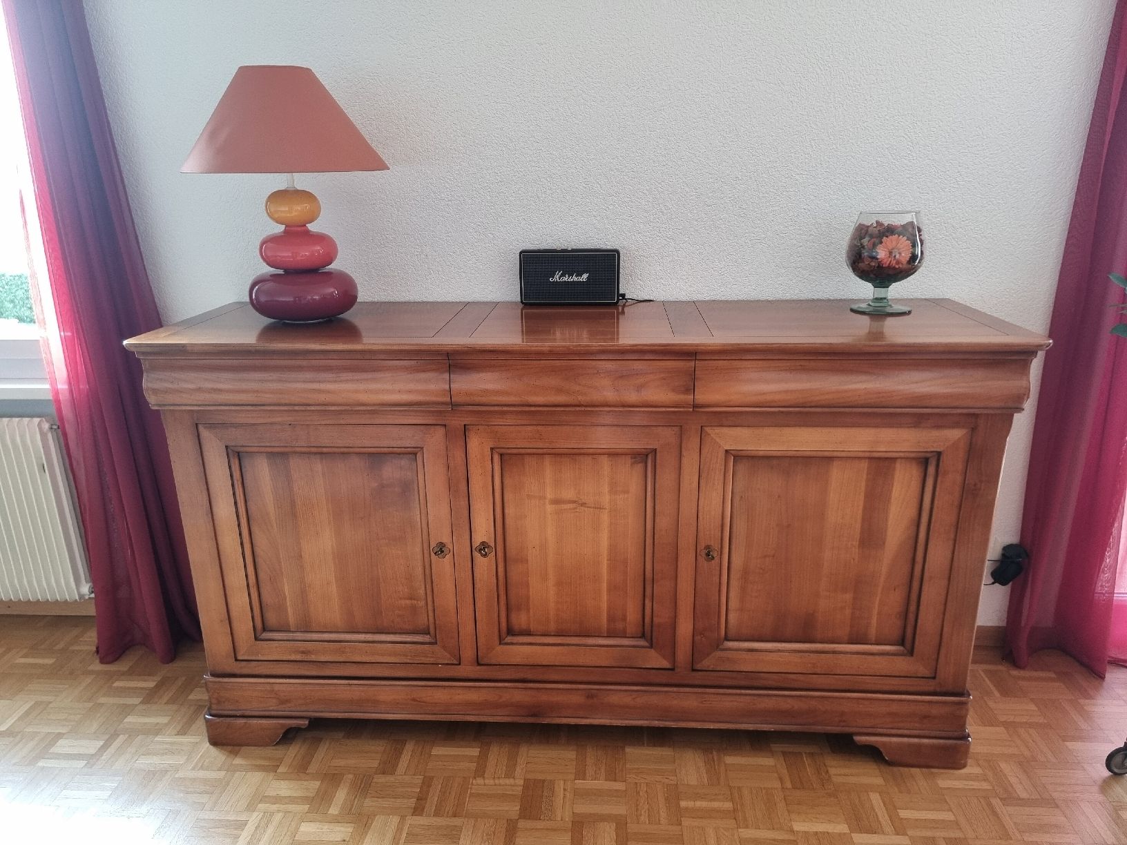 Buffets: Artoise de style Louis Philippe – D'occasion à Bevaix par Lemana