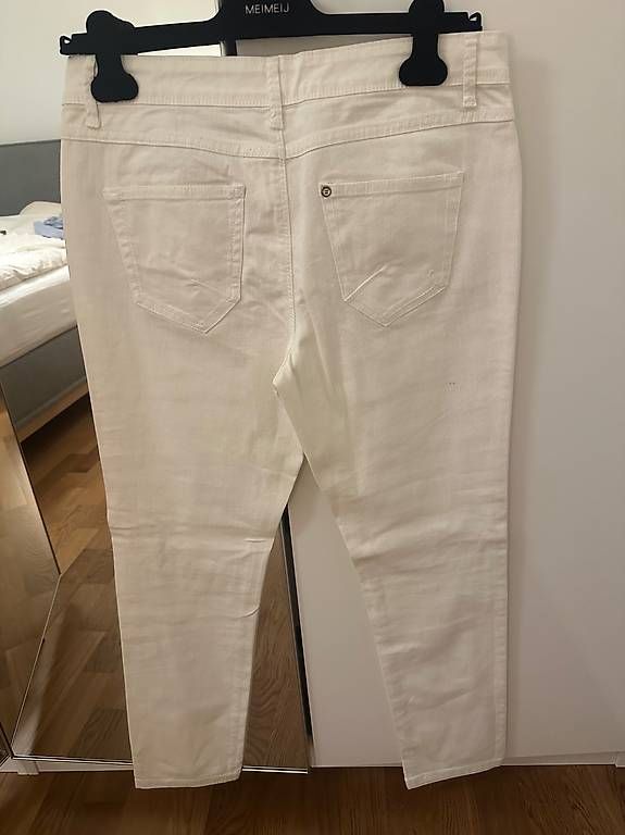 Jeans: Weisse Jeanshose Grösse 38 – Usato da Zürich venduto da bit_kjw5 2