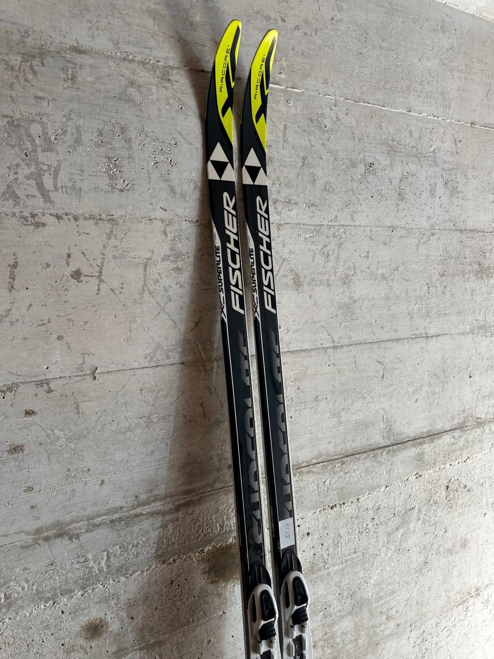 Fischer Sci: Fischer Klassisch Langlaufski 177CM – Usato da Emmenbrücke venduto da karkarkar 1