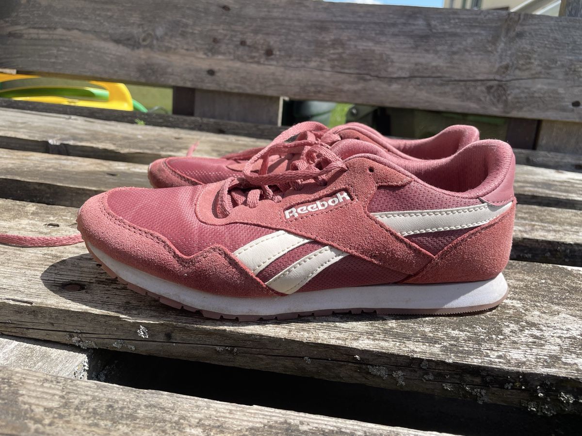Reebok Scarpe da donna: Reebok Damenschuh – Usato da Langrickenbach venduto da leoniegasser 1
