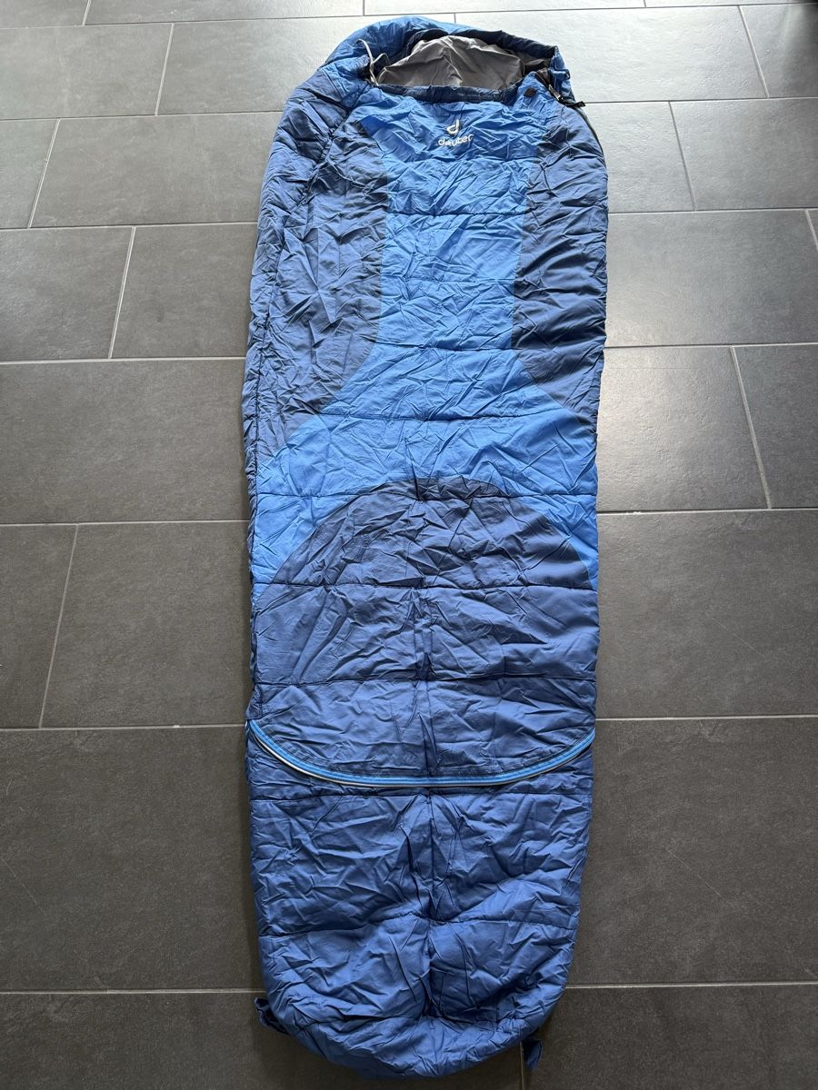 Deuter Schlafsäcke: Deuter Starlight EXP Kinderschlafsack - Top Zustand! – Gebraucht aus Niederweningen von cfausch
