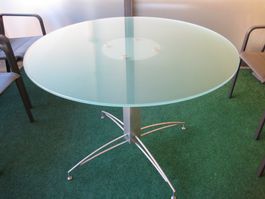 Glas-Gartentisch
