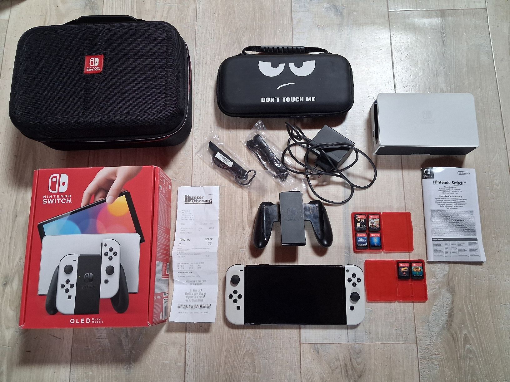 Nintendo Console: Nintendo switch oled + 6 jeux – Usato da Mayens-De-Chamoson venduto da arvine29