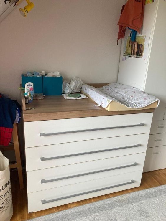 Tables à langer & accessoires: Wickelkommode – D'occasion à Dietlikon par Rockzei