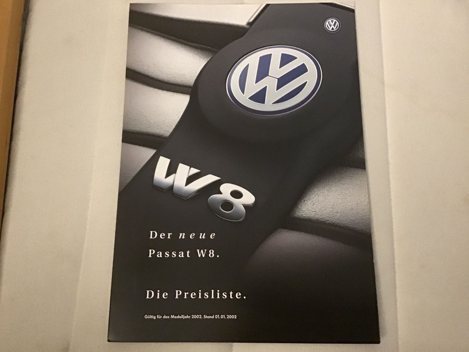 VW Documenti: VW Passat W 8 Preisliste 4 Seiten Januar 2002 – Usato da Scherzingen venduto da Starseller62