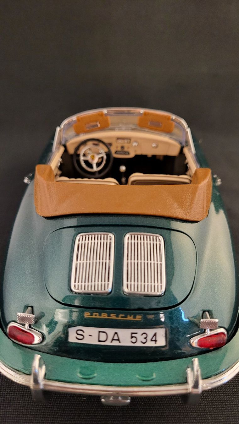 Porsche Modellini d'auto: Modell-Auto Porsche 356B BURAGO – Usato da Basel venduto da spinne02 6