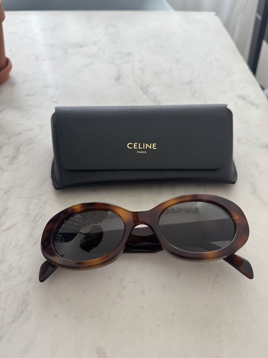 Celine Occhiali & Lenti: Celine Triomphe Sonnenbrille – Nuovo (secondo la descrizione) da Zürich venduto da Elisa_K