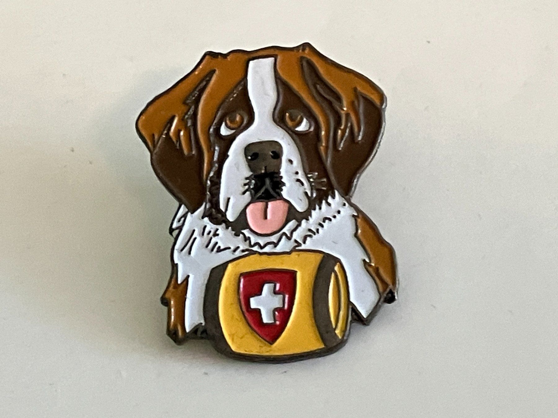 Placchette & Badge: 1 Pin Bernardiner Hund – Usato da Basel venduto da djwwpp