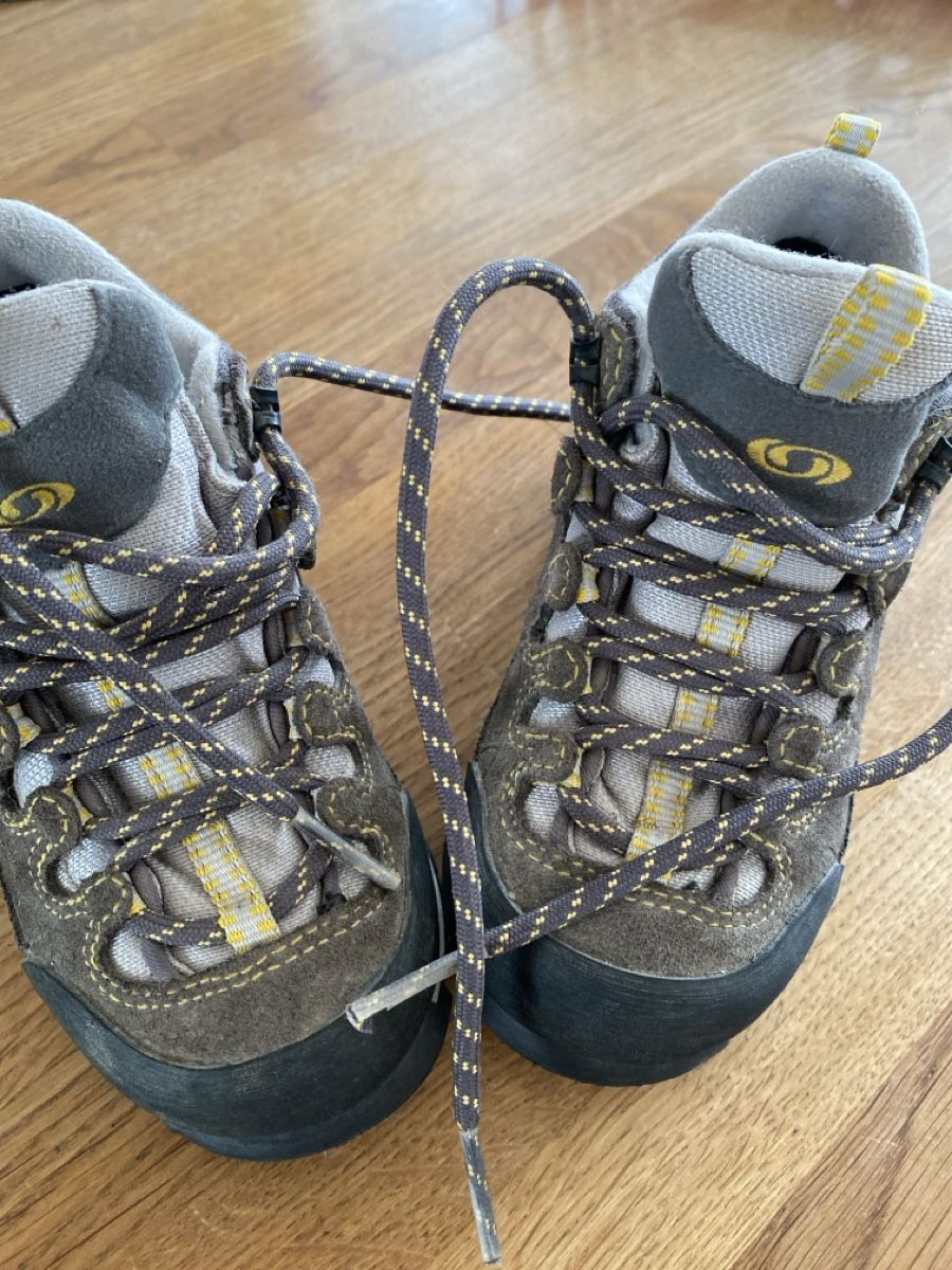 Salomon Scarpe da uomo: SALOMON - Wanderschuh - 28 – Usato da Bern venduto da ankat13