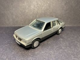 Opel Ascona C Fliessheck Limousine - GAMA 1:43