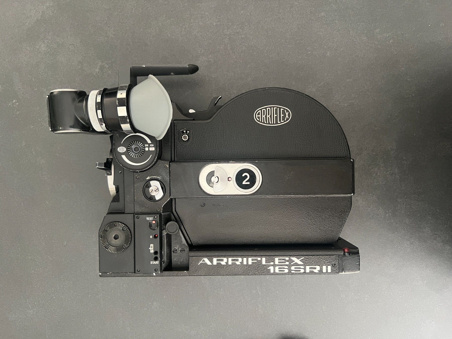 Arri Videocamere: Camera Arri SR2 Super 16 – Usato da Villars-sur-glâne venduto da al.fa