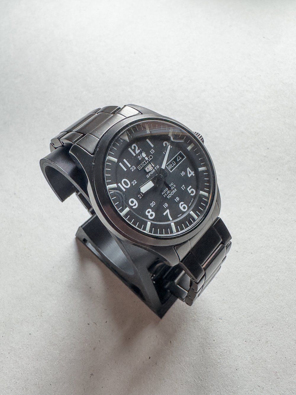 Seiko Orologi: Seiko 5 Automatic - 7S36-03J0  "Stealth-Edition" – Usato da Maschwanden venduto da TimToTheO 3