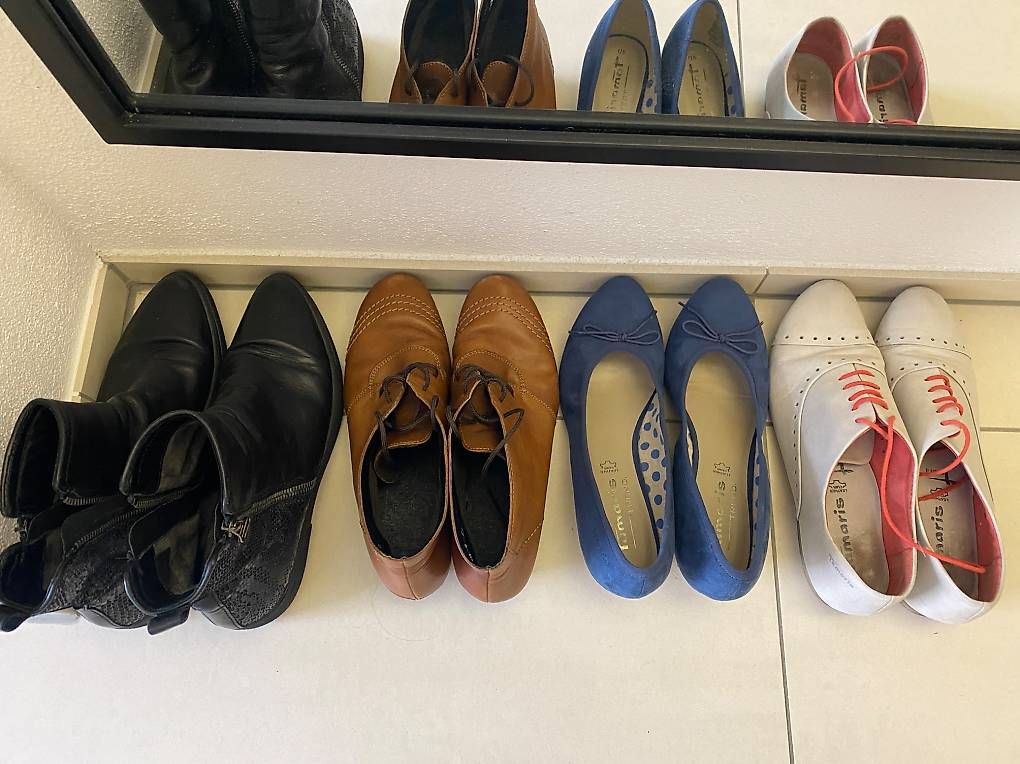 Scarpe da donna: Schuh Paket Gr. 40 Pumps, Mjus..Gratisversand – Usato da Winterthur venduto da car_gn8b 3