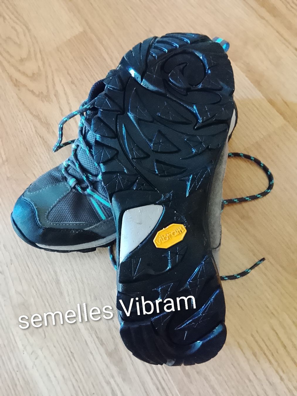 Everest Scarpe da donna: Chaussures de marche/randonnée – Usato da Couvet venduto da fat_kyl7 2