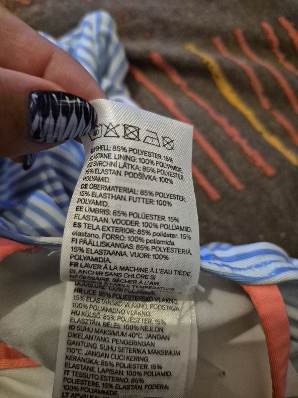 H&M Badekleider & Bikinis: H&M Badeanzug  Grösse 110/116 – Gebraucht aus Oberweningen von Bumblebee2 2