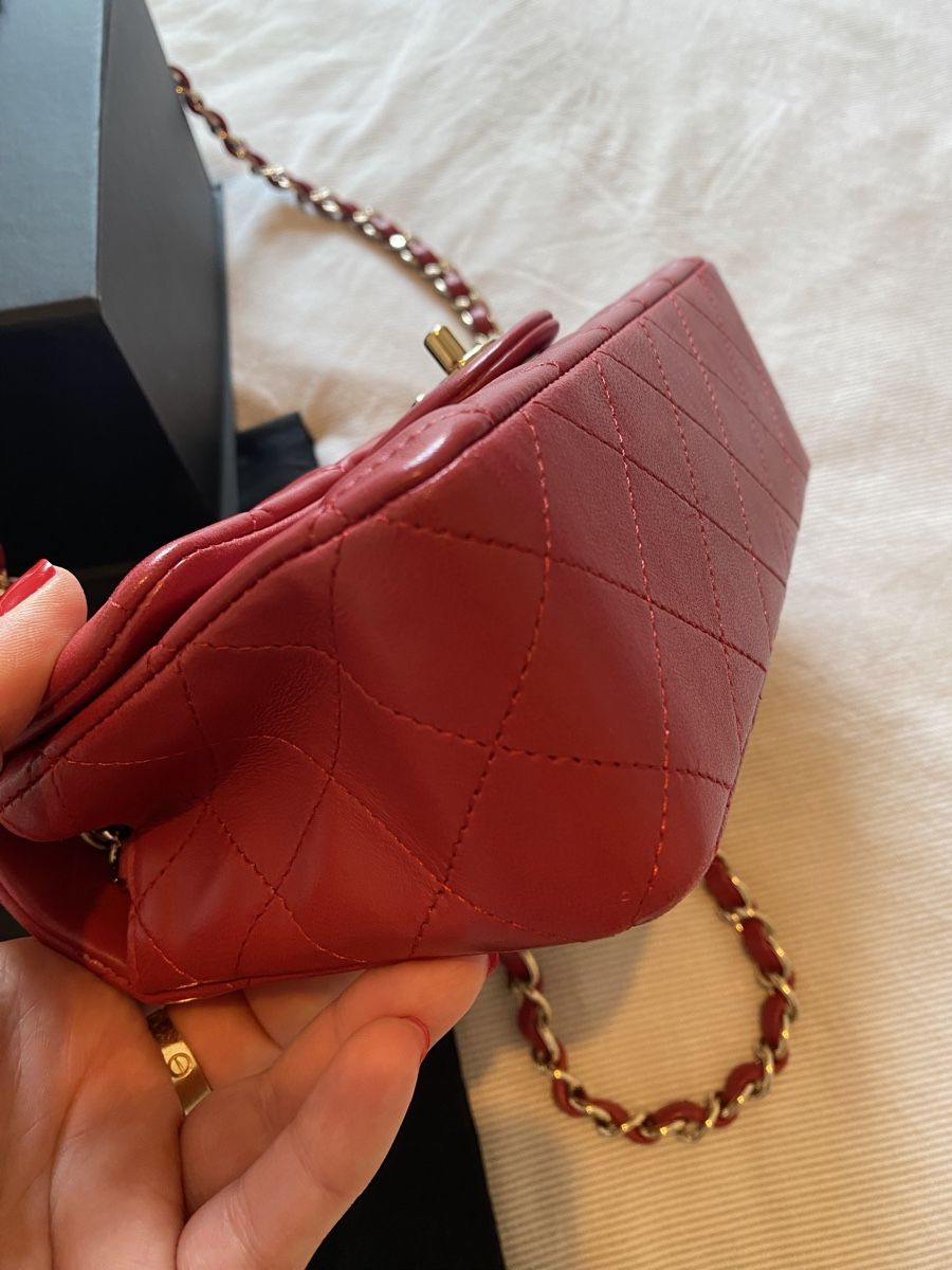 Chanel Borse da donna: Chanel Classic Mini Flap Bag in Red/Raspberry colour – Usato da Mies venduto da nic_yk5d 5