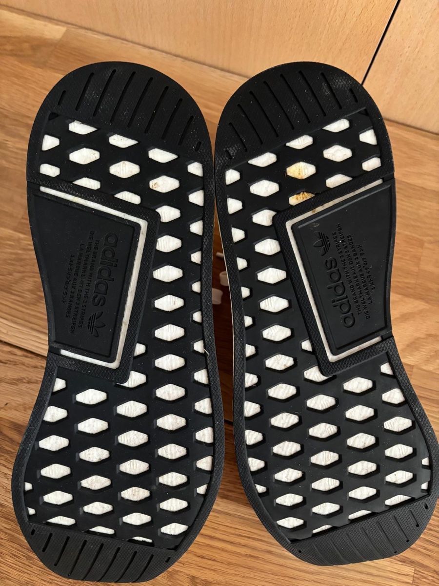 Adidas Scarpe da uomo: Adidas NMD R2 – Nuovo (secondo la descrizione) da Ascona venduto da GioeleS 1