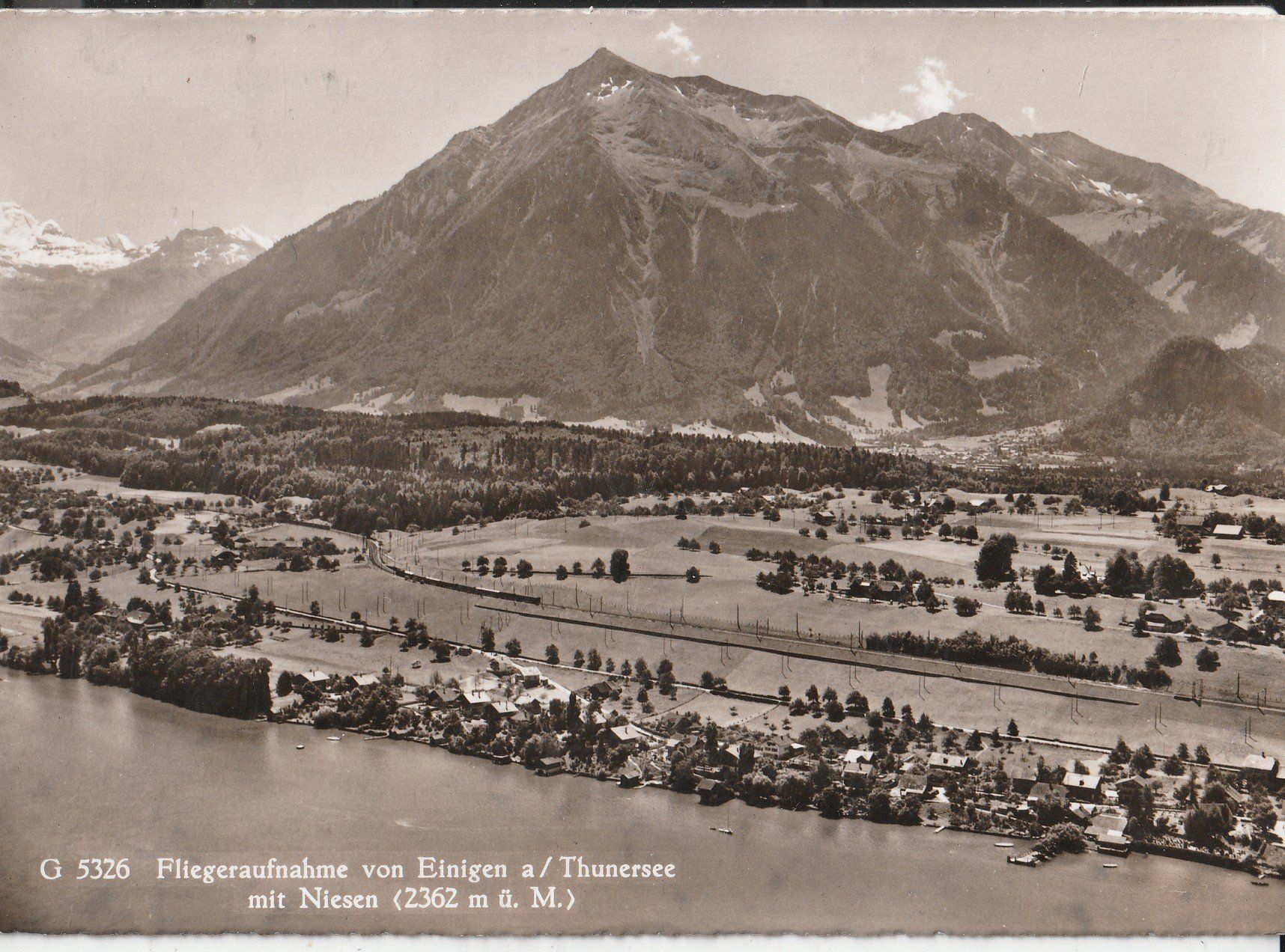 Cartoline postali: Einigen am Thunersee – Usato da Lumbrein venduto da made02