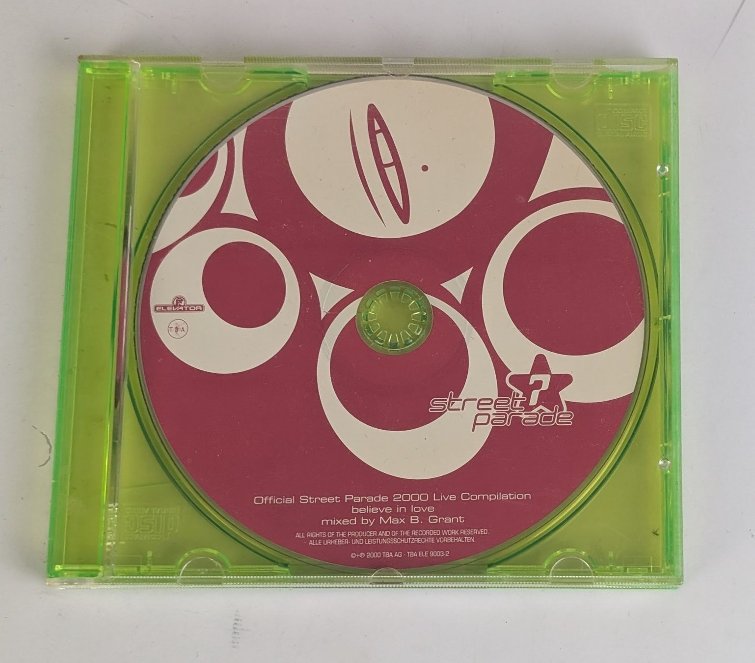 CD: Street Parade 2000 Live Compilation CD - Top! – Usato da Zürich venduto da 1.Simon