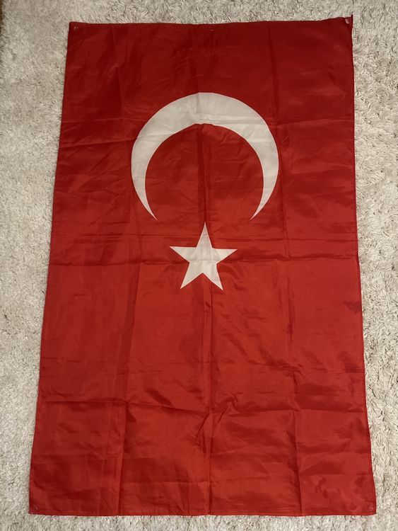 Türkei-Flagge 150 X 90 Cm – 100% Polyester Mit Ösen, Für Innen & Außen