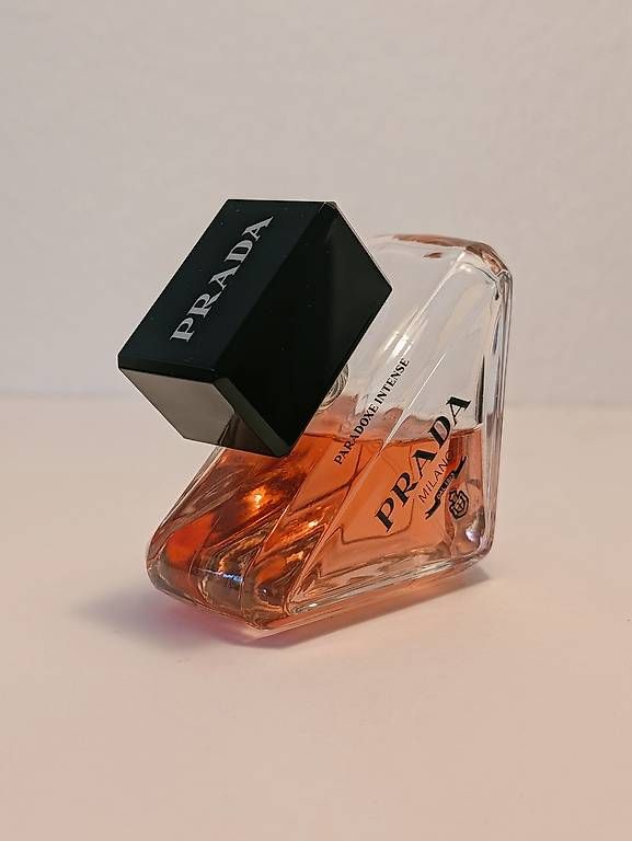Prada Profumi & Eau de Toilette: Prada Paradoxe Intense EDP 50ml (2/2) – Usato da Bern venduto da JessJako 1