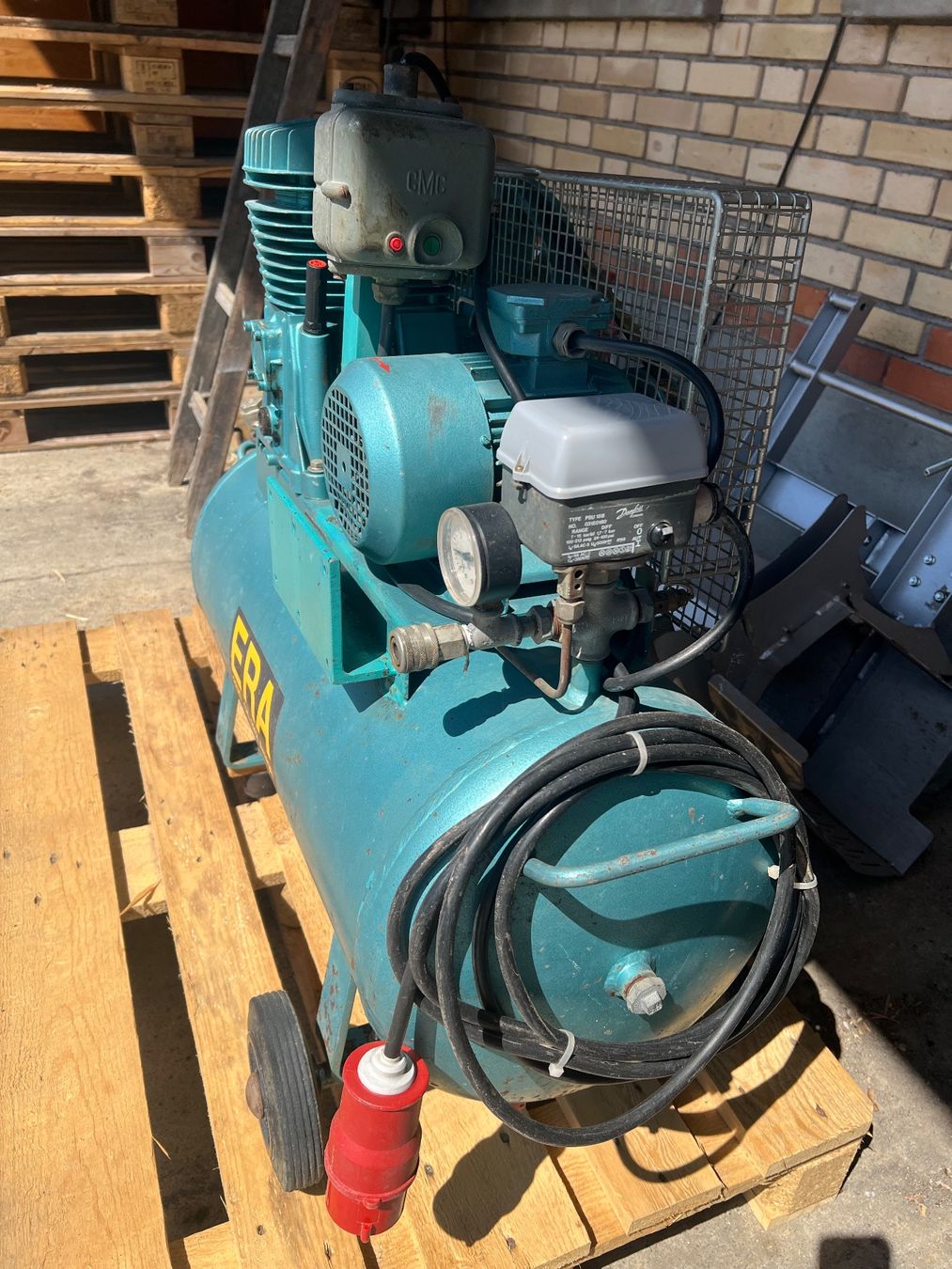 Compressori: CH Druckluftkompressor ERAG 75 Lt. – Usato da Ottenbach venduto da Axon1 5