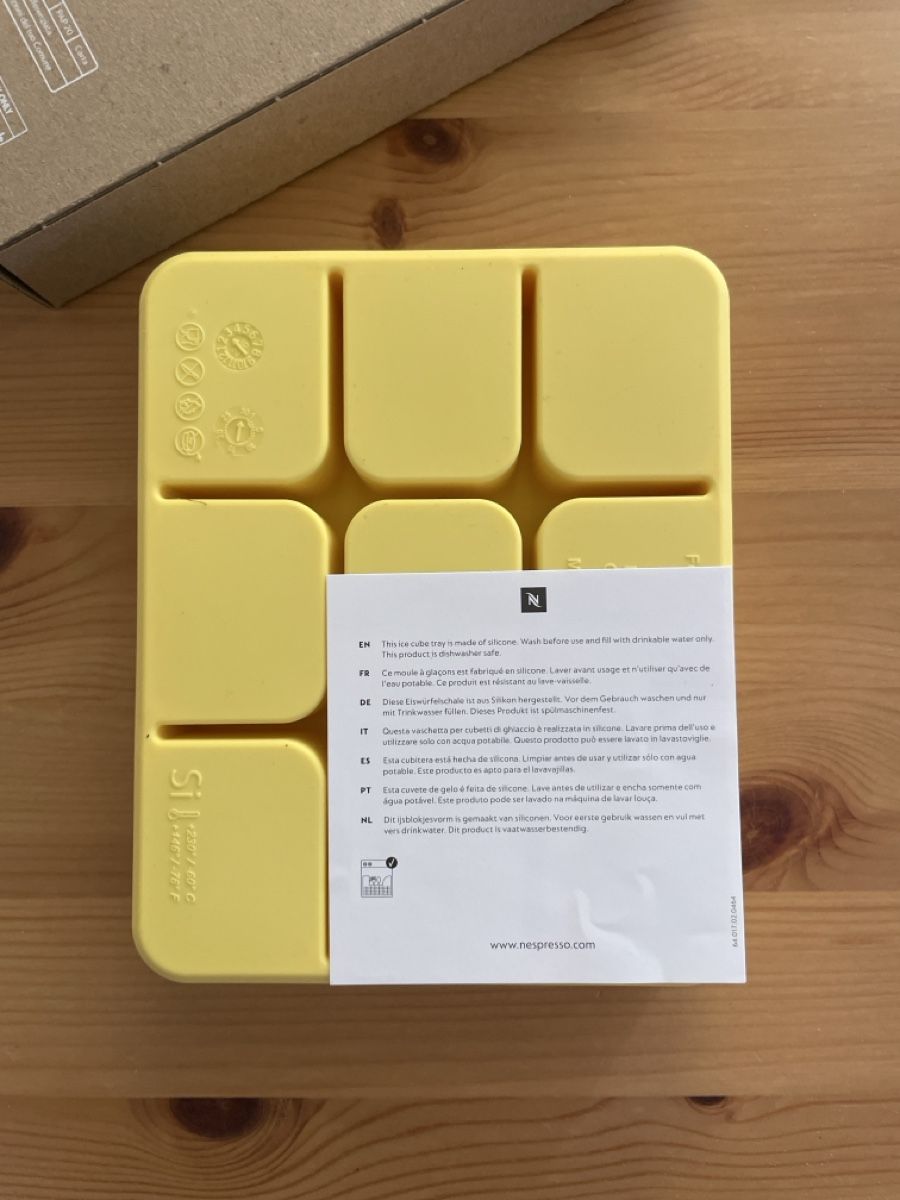 Nespresso Kaffeemaschinen & Espressomaschinen: Nespresso Eiswürfelform – Neu und originalverpackt aus Otelfingen von 19C90 3