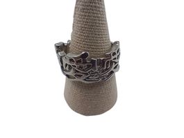 Silbriger Ring mit asiatischen Mustern ab nur CHF 1.-!!!