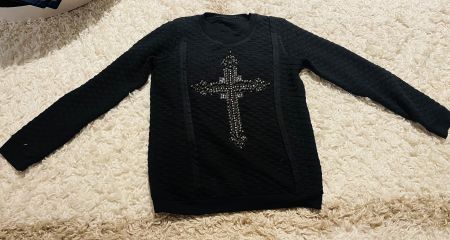 Damen Pulli mit Perle Kreuz ♣️ sehr stylisch Große M