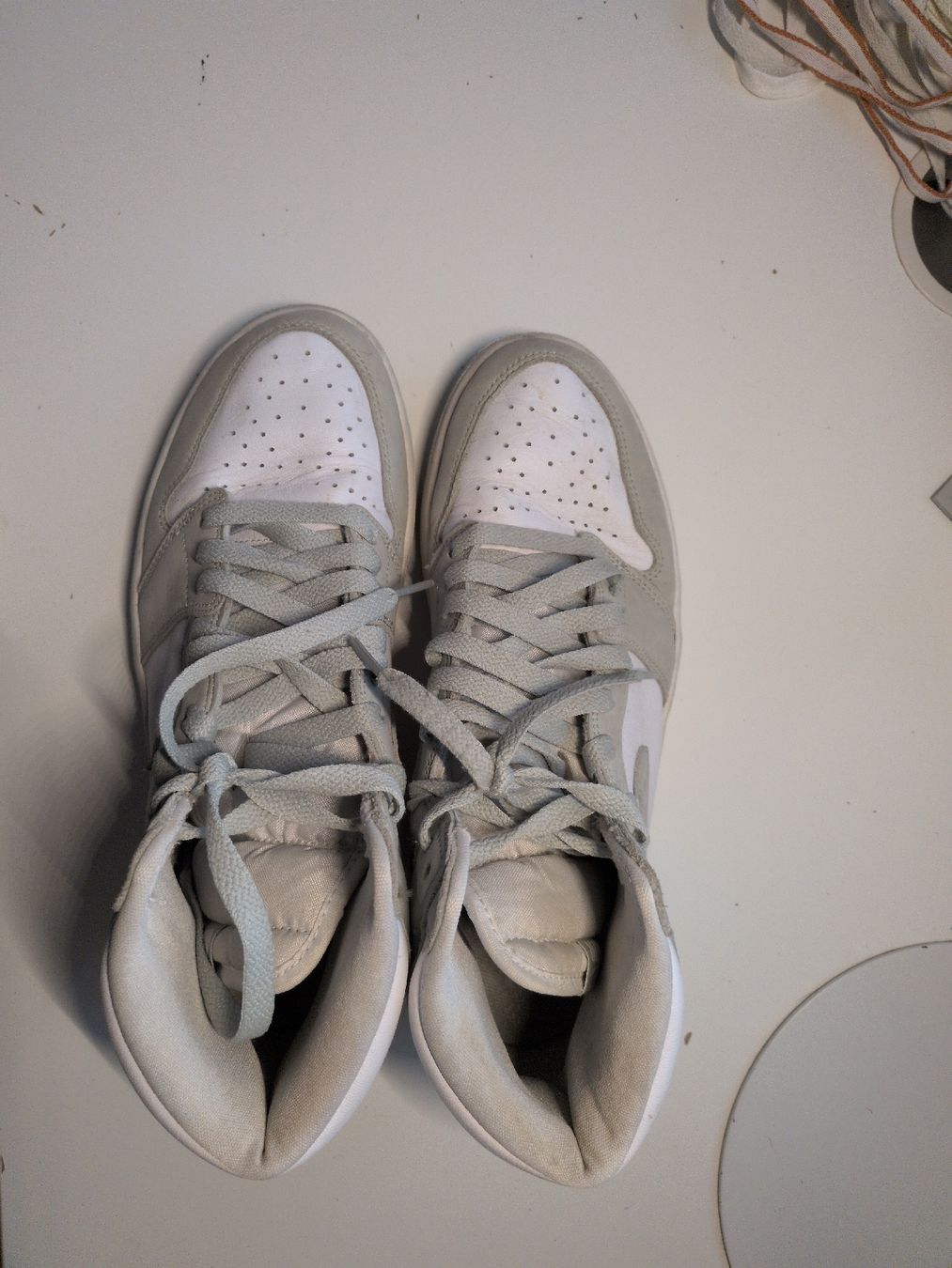 Jordan Scarpe da uomo: Nike Air Jordan 1 High, taille 42 – Usato da Rolle venduto da alibaba17 3