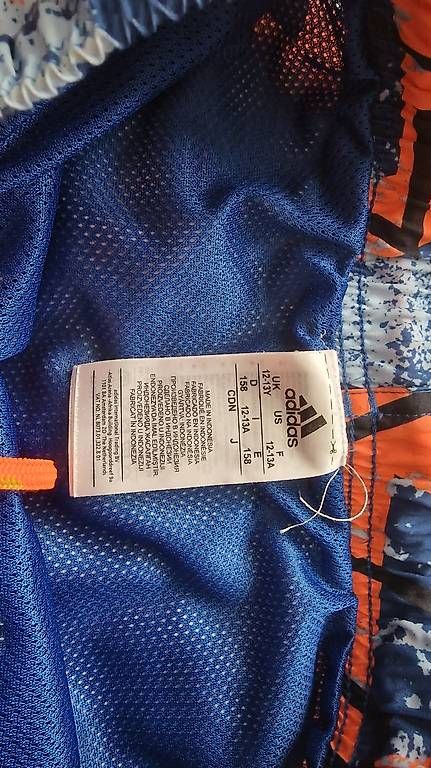 Adidas Pantaloni: Badehose Adidas gr 158 – Usato da Hohenrain venduto da JUSTY79 1