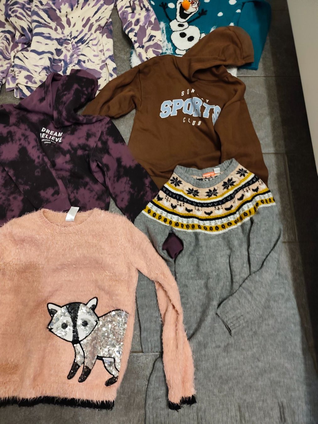 Pullover & Sweatshirts: Pullover Gr. 146/152 – Gebraucht aus Fulenbach von meje0081 1