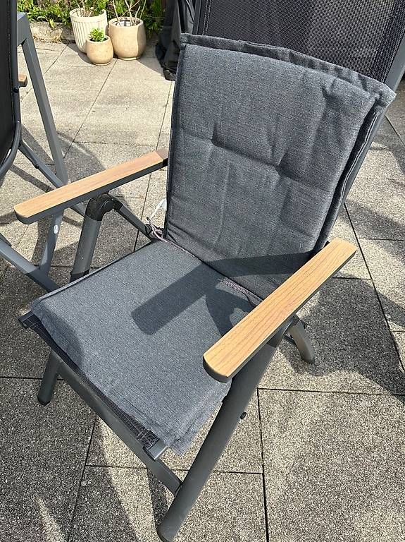 Set di tavolo e panche: Gartentisch Garnitur – Usato da Pfäffikon venduto da Maggie017 4