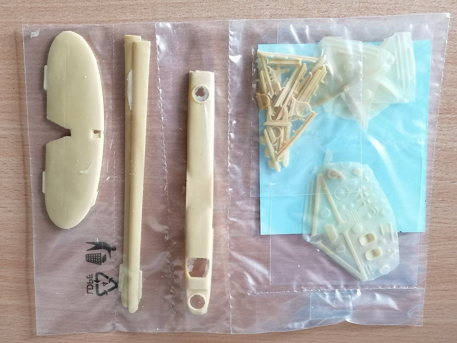 Kit di modellismo & Modellini statici: 1/72 Dornier Do-23 Planet 091 – Nuovo e nell'imballaggio originale da Sion venduto da mika-0926 6