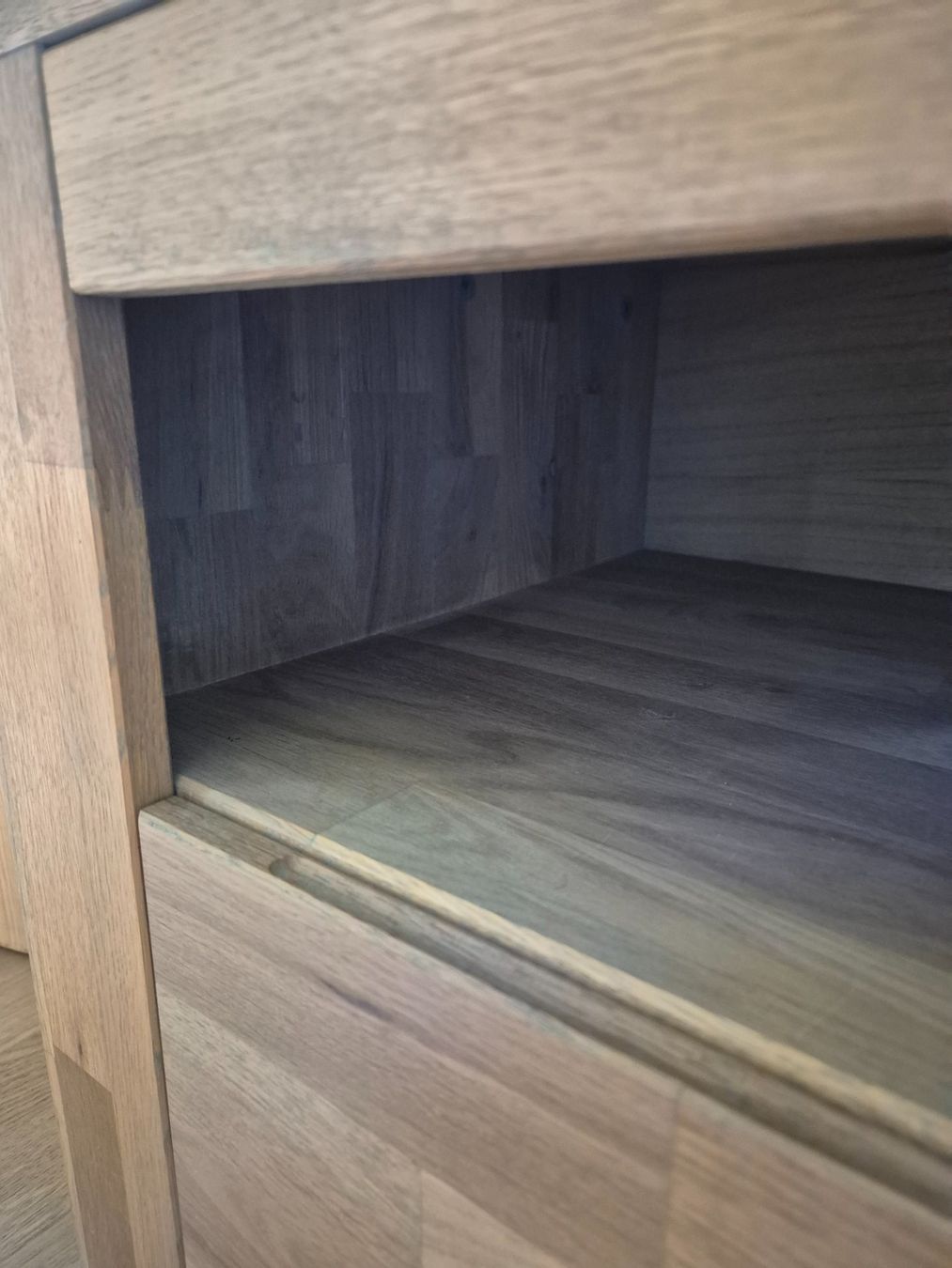 Cassettiere: Sideboard, TV-Möbel mit 2 Schubladen – Usato da Leuggern venduto da Ragusa28 5