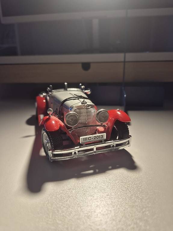 Modellautos: Burago MERCEDES SSK 1/24 – Gebraucht aus Echallens von cha_6vnf 1