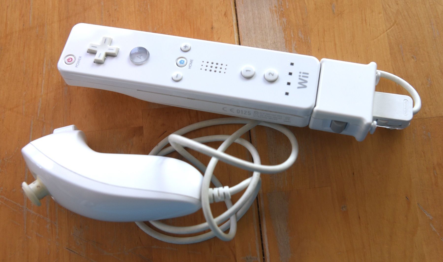 Nintendo Controller: Original Wii Controller+Motion Plus+Nunchuk – Gebraucht aus Frenkendorf von gelbeZinnie 1