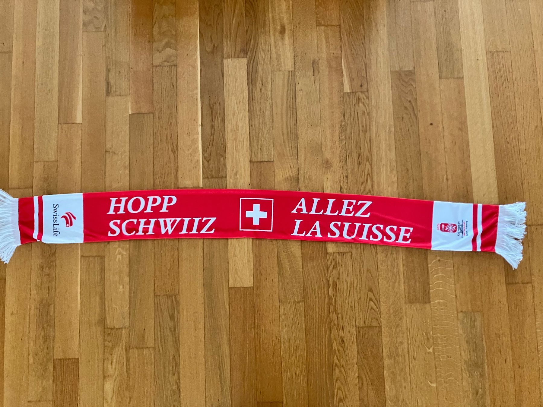 Foulard & Sciarpe: Echarpe Suisse IIHF 2026 – Nuovo (secondo la descrizione) da Corminboeuf venduto da Syl03 1